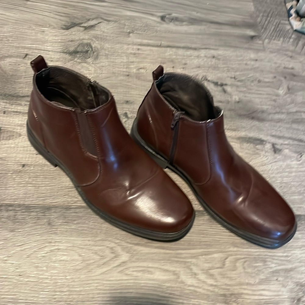 Men’s leather ankle boot